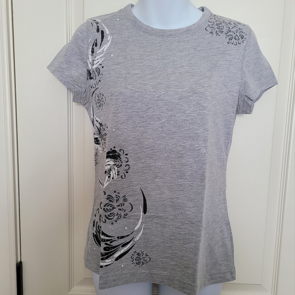 Tek Gear Gray Decorative Athletic Top, Sz M, EUC